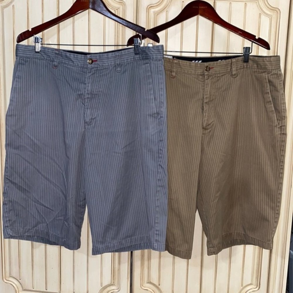 2x Pair of Volcom Frickin Chino Stripe Shorts 38